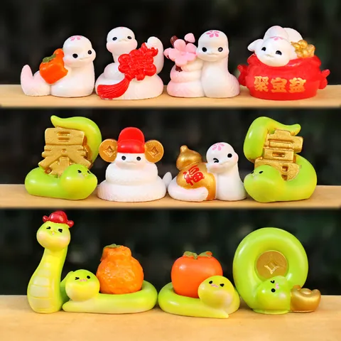 Simpatico Figurine di Serpente Zodiacale Mascotte di Capodanno Resina Animale Cartoon Ornament da Scrivania Decorazione Torta Scatola Misteriosa Regalo