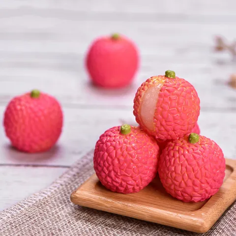 Miniature Artificial Fruit Resin Simulation Litchi Strawberry Peach Lemon Home Decor Bonsai Ornament Craft