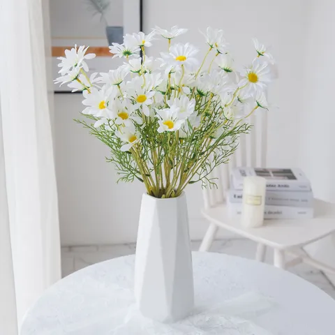Artificial Daisy Flower Bouquet Silk Floral Arrangement For Home Decor Wedding Party Photography Props Interior Decoration