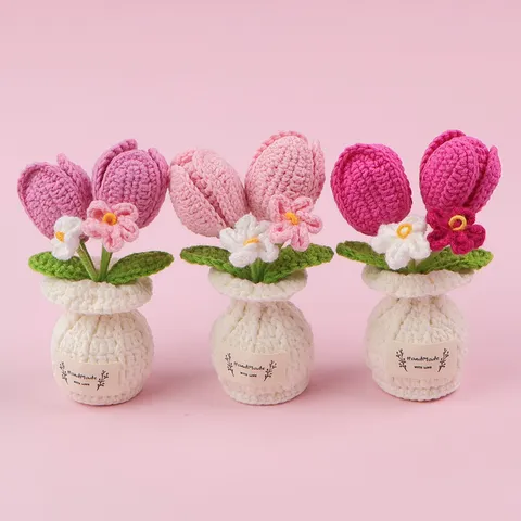 Handgemacht Gehäkelt Tulpe Topfpflanze Garn Gestrickt Künstliche Blume In Weißer Vase Schreibtisch Ornament Dekoration