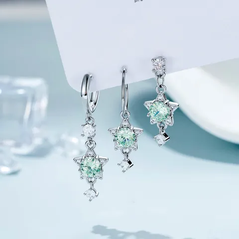 Frische Minzgrün Stern Titanlegierung Knorpel Piercing Ohrstecker Wald-Stil Strass Eingelegt Stern Ohrringe Schmuck