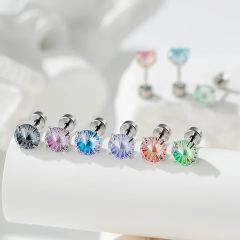 Reuzenrad Slijpvorm Gradiënt Kraakbeen Piercing Titanium Staal Legering Strass Helix Piercing Schroefsluiting Stoere Oorsieraden