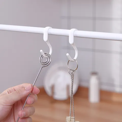 Japanisch Minimalistisch Drehbare S Haken Weiß ABS Kunststoff Metall Küche Hängehaken Für Badezimmer Schrank Organizer