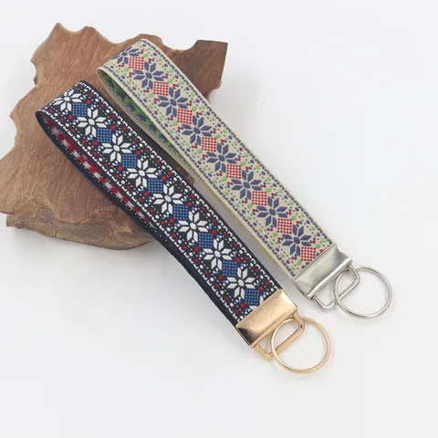 Ethnisch Geometrisch Jacquard Polyester Band Schlüsselanhänger Klassisch Gewebt Armband Schlüsselring Unisex Dekorativ Mode Handgelenkband Accessoire