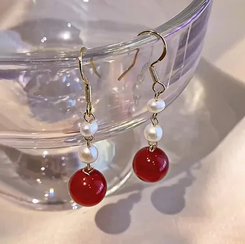 Neuer Chinesischer Stil Süßwasserperle Roter Achat Hängeohrringe Für Damen Leichter Luxus Kupfer Vergoldet Lange Tropfenohrringe Perlmutt Schmuck Geschenk