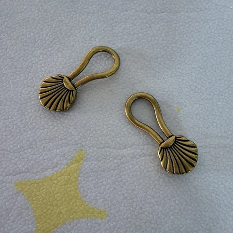 Vintage Zinc Alloy Shell Belt Buckle Pair Retro Bronze Clothing Accessories DIY Replacement Metal Buckle