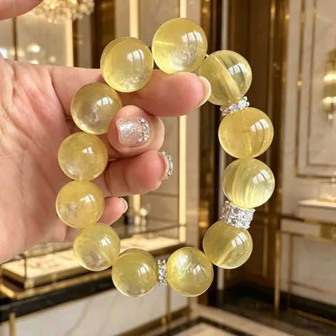 Natürliches Gold-Lepidolith-Perlenarmband Für Damen Eistransparente Kristalle Runde Perlenarmband Mit Stern-Mond-Anhänger Schmuckgeschenk