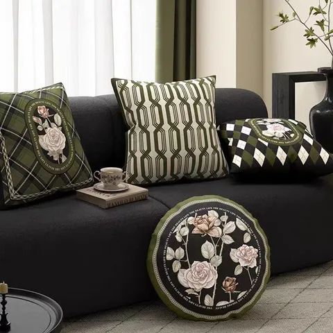 American Retro Green Throw Pillow Vintage Floral Geometric Sofa Cushion Cover With PP Cotton Filling Home Decor