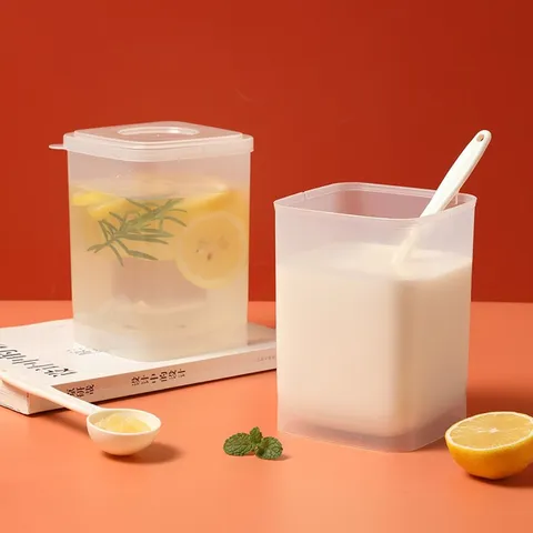 Récipient de Fermentation de Yaourt de Style Japonais Boîte de Conservation Alimentaire Carrée en Plastique PP Avec Couvercle et Cuillère Organisateur de Réfrigérateur