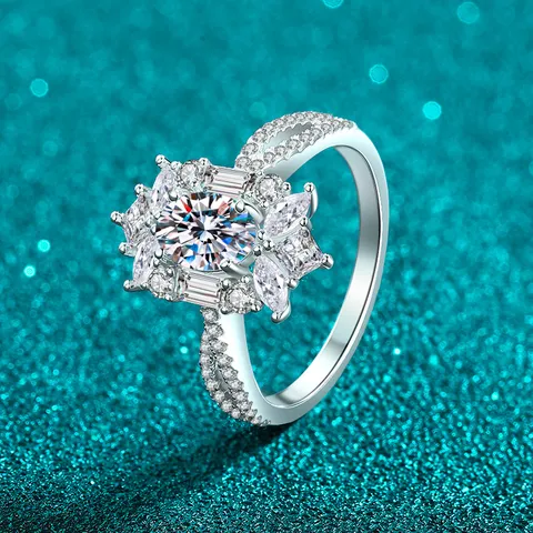Lussuoso Anello in Argento Sterling 925 Con Moissanite per Donna Anello con Strass a Grappolo a Forma di Grande Ovale in Stile Vintage Francese Gioielli da Festa Regalo
