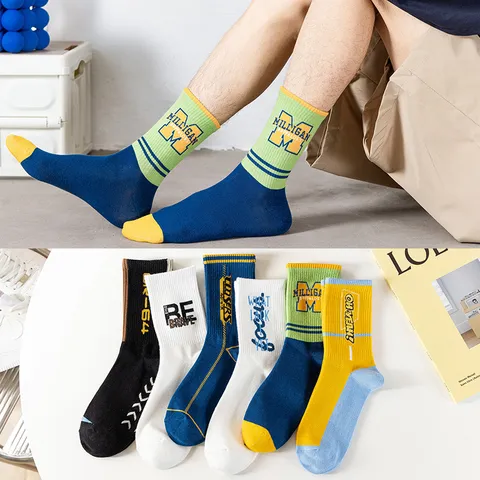 Men's Casual Crew Socks Cotton Blend Letter Pattern Striped Sport Socks Skateboard Streetwear Long Socks