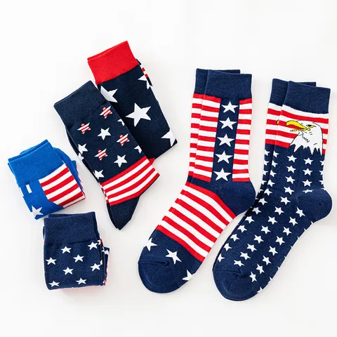 Herren Übergröße Baumwolle Sport Crew Socken Atmungsaktiv Schweißableitend Athletisch Langer Schaft Lässig Bedruckt Mode Socken