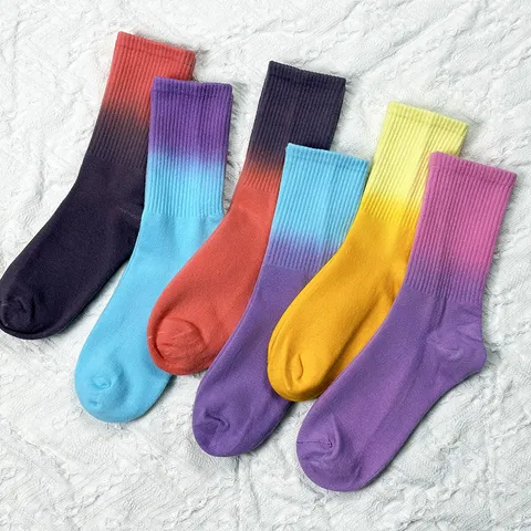 Chaussettes Mid-Calf Tie-Dye Dégradé Unisexe Chaussettes Longues Décontractées Sport Coton Coloré pour Femmes Hommes Accessoires de Mode