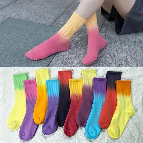 Gradient Tie Dye Mid Calf Socks Unisex Casual Sports Streetwear Skateboard Socks Cotton Blend High Stretch Fashion Hiphop Socks