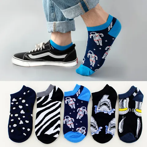 Unisex Cotton Blend Ankle Socks Retro Oil Painting Cartoon Streetwear Casual Four Seasons Breathable Short Socks