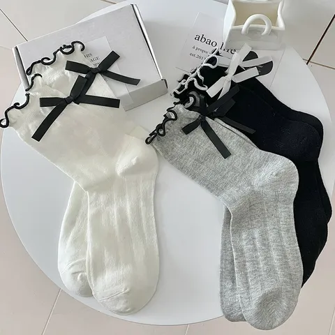 Women Lolita College Style Crew Socks Sweet Bow Lettuce Edge Vertical Striped Cotton Socks Daily Cute Fashion Hosiery