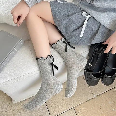 Women Lolita College Style Crew Socks Sweet Bow Lettuce Edge Vertical Striped Cotton Socks Daily Cute Fashion Hosiery