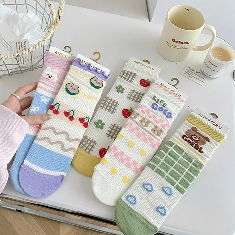 Women's Cute Cartoon Cotton Mesh Breathable Mid-Tube Socks Japanese Sweet Casual Daily Fashion Socks Footwear