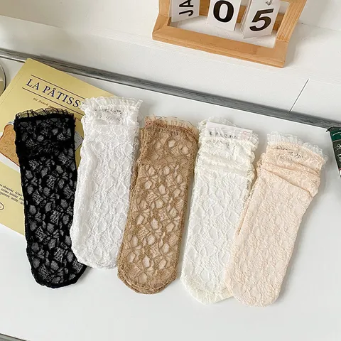Women's Sweet Ruffle Lace Slouch Socks Ultra-Thin Breathable Mid-Tube Casual Hosiery Japanese Lolita Fashion Socks