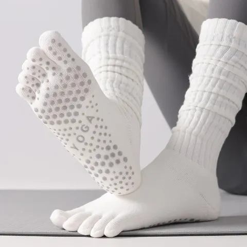 Women Five Toe Yoga Socks Non Slip Pilates Long Calf Socks Athletic Sports Compression Socks Breathable Cotton