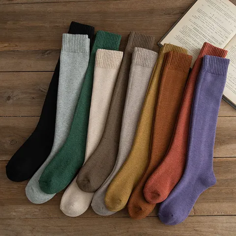 Damen Winter Verdicktes Frottee Langschaft Kniestrümpfe Japanischer Retro Einfarbig Warme Baumwolle Mode Casual Socken