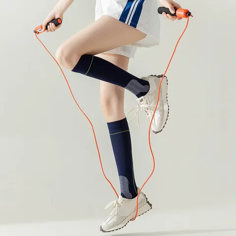 Damen Casual Baumwollmischung Über dem Knie Lange Socken Gestreift Sportlich Oberschenkelhohe Strümpfe Mode Sport Beinbekleidung