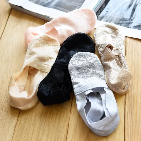 Damen Spitzen Füßlinge Unsichtbar Rutschfest Baumwollboden Flach Sommer Dünn Eisseide Tiefgeschnittene Socken