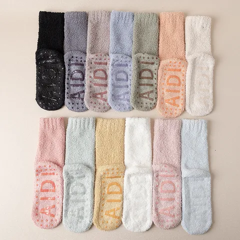 Verdickte Korallenfleece Warme Bodensocken Für Damen Herren Einforbig Mittlerer Schlauch Schlafsocken Mit Antirutschsohle