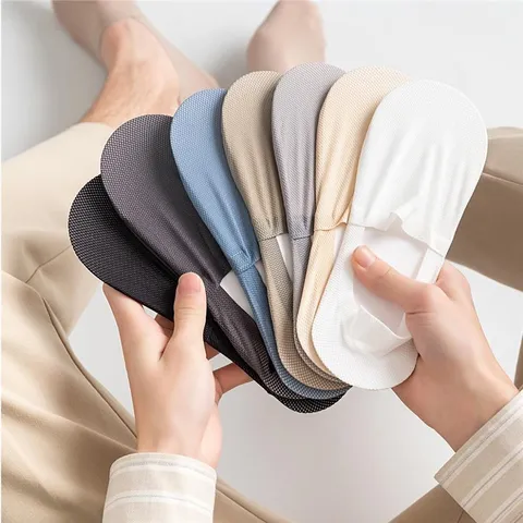 Herren Unsichtbare Bootssocken Sommer Dünn Tief Geschnitten Kurze Socken Reine Baumwolle Atmungsaktiv Rutschfest Lässige Socken