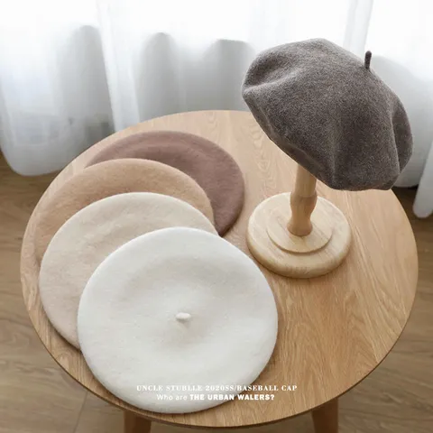 Women's British Vintage Solid Color Wool Blend Beret Hat Autumn Winter Casual Painter Cap