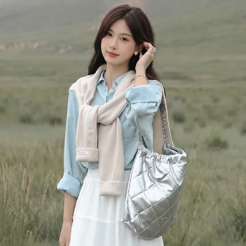 Damen Herbst Koreanisch Süß Einfarbig Knitted Cross Schal Mode Lässig Vielseitig Warm Schal Cape