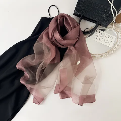 100% Mulberry Silk Scarf Women Spring Autumn Lightweight Luxury Silk Chiffon Shawl Wraps Elegant Fashion Female Gift