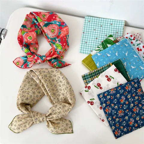Women's Fashion Cotton Bandana Scarf Square Headscarf Printed Polka Dot Floral Neck Scarf Multifunctional Hair Cover Daily Accessories