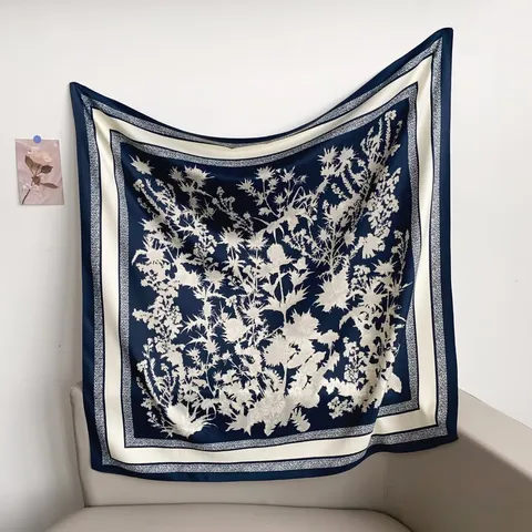 Franse Vintage Bloemen Vierkante Sjaal Voor Vrouwen Satijn Lichtgewicht Hals Sjaal Mode Dagelijkse Hoofdsjaal