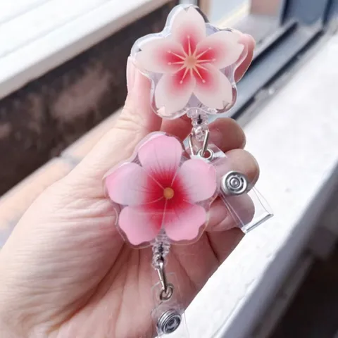 Retractable Badge Reel Flower Shape Drip Glue Cherry Blossom ID Name Card Holder With Alligator Clip Office Nurse's Day Gift