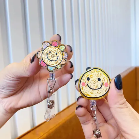 Cartoon Retractable Badge Reel Acrylic ID Card Holder With Crocodile Clip For Nurses Doctors Staff Graffiti Style