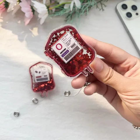 Retractable Badge Reel Medical Blood Bag Acrylic Shaking Glitter ID Badge Holder With Alligator Clip For Nurse Doctor Hospital