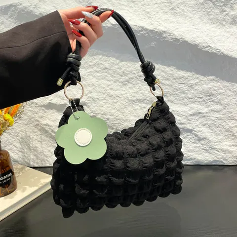 Fashion PU Pleated Bubble Texture Crossbody Bag Knitted Knotted Strap Underarm Purse With Flower Charm For Women Daily Handbag