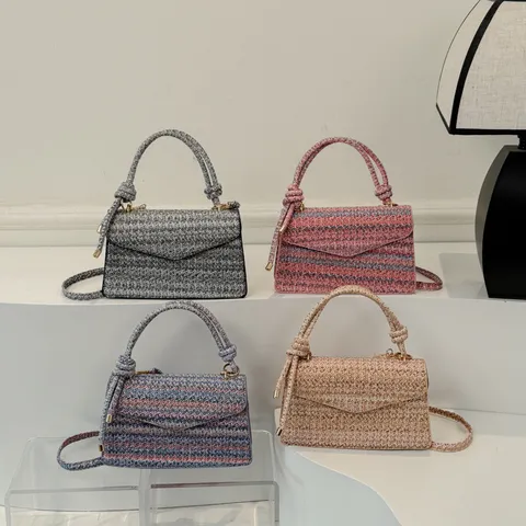 Borsa Quadrata da Donna Intrecciata in Paglia Minimalista Vintage Tracolla a Spalla Con Manico a Nodo per Vacanza Quotidiano