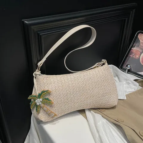 Women Straw Woven Underarm Shoulder Bag Urban Minimalist Casual Daily Beach Vacation Handmade Stitching Zipper Small Horizontal Square Tote Bag With Pendants