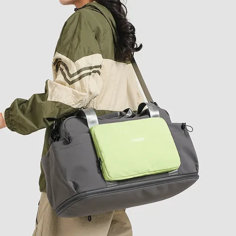 Nylon Travel Bag Large Capacity Waterproof Sports Duffel Bag Dry Wet Separation Expandable Weekender Luggage Bag