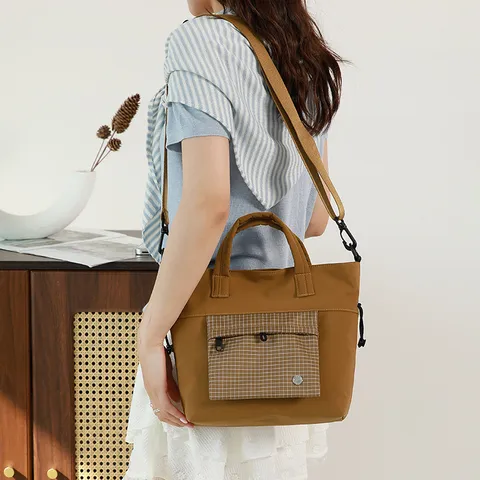 Casual Nylon Shoulder Bag Large Capacity Commuter Crossbody Bag Lightweight Travel Handbag Multipurpose Tote Bag