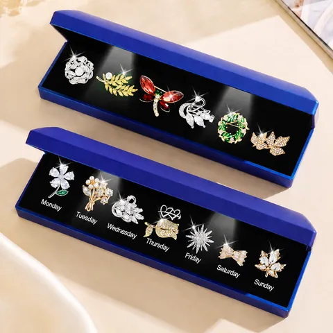 Ensemble de Boîte Cadeau de Broche d'Une Semaine Alliage de Zinc Strass Perle Artificielle Épingles Anti-Reflets Bijoux de Mode pour Cadeau de Femme