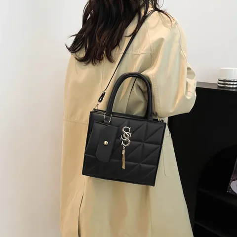 Women Quilted PU Leather Crossbody Bag Fashion Stitching Small Square Handbag With Tassel Charm Removable Mini Coin Purse