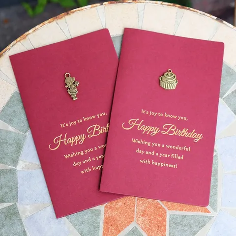 Retro Bronze Metal Pendant Birthday Greeting Card Bronzing Specialty Paper Folded Card For Birthday Party Gift Card
