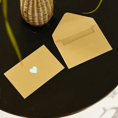 Buste Mini in Carta Perlata a Cuore con Stampa a Caldo Laser Stile INS Materiali per Confezionamento Carte Regalo per Matrimonio Compleanno