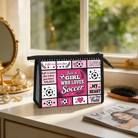 Trousse de Toilette Grande Capacité Imprimé Football Durable Polyester Trousse à Maquillage Organisateur de Voyage Portable pour Femmes