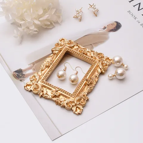 Retro Bronzo Resina Mini Cornice per Foto Stile Europeo Piccola Cornice per Foto Accessorio per Esposizione di Gioielli Decorazione Sfondo Fotografia