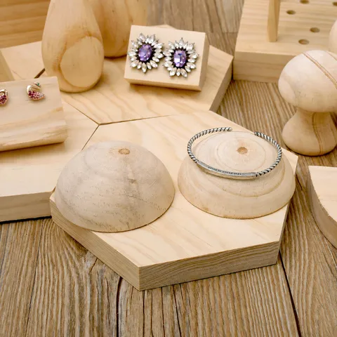 Minimalist Solid Wood Semi-Circle Bracelet Display Stand Natural Wood Watch Bangle Storage Holder Showcase Jewelry Photography Props