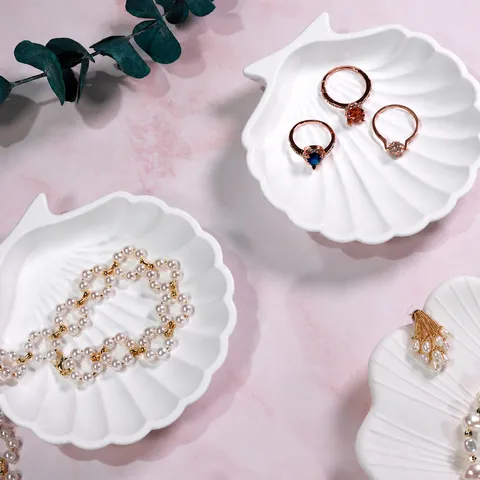 Nordic White Ceramic Shell Tray Jewelry Storage Dish Desktop Decor Ring Organizer For Photography Prop Home Decoration